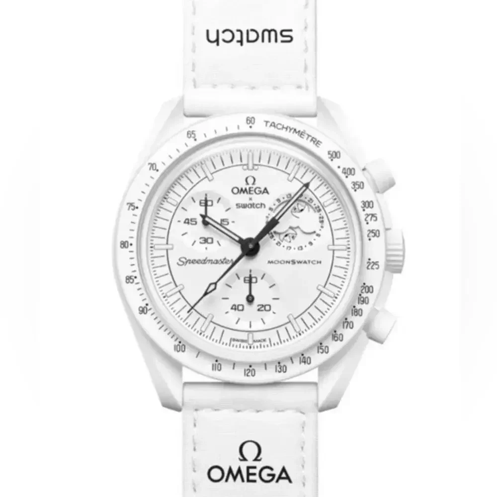 Omega x Swatch Mission to the Moonphase “Snoopy” bioceramic White